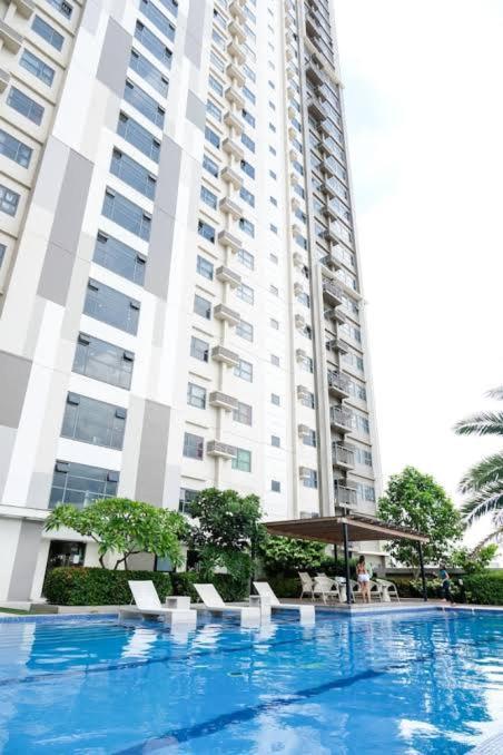 Horizon 101 A12 Shortwalk To Mango Avenue & Robinson Mall Cebu Exterior foto